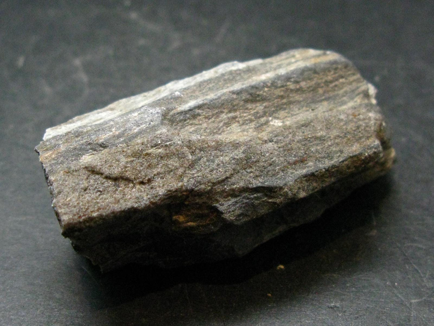 Rare ISUA Stone Raw Piece from Greenland - 2.1" - 60.27 Grams