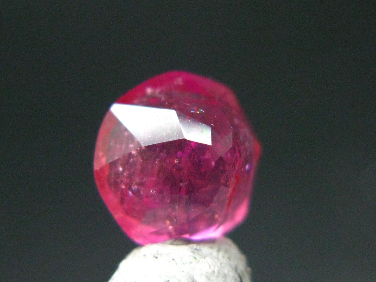 Rare Large Pezzottaite Pink Beryl Cut Facetted Gem from Madagascar - 3.06 Carats