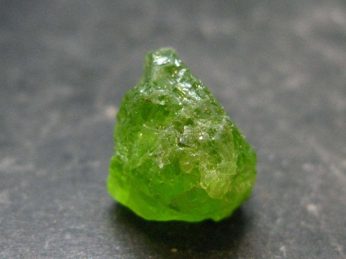 Rare 13.5 Carat Gem Peridot Olivine Crystal from Arizona, USA - 0.6" - 2.75 Grams