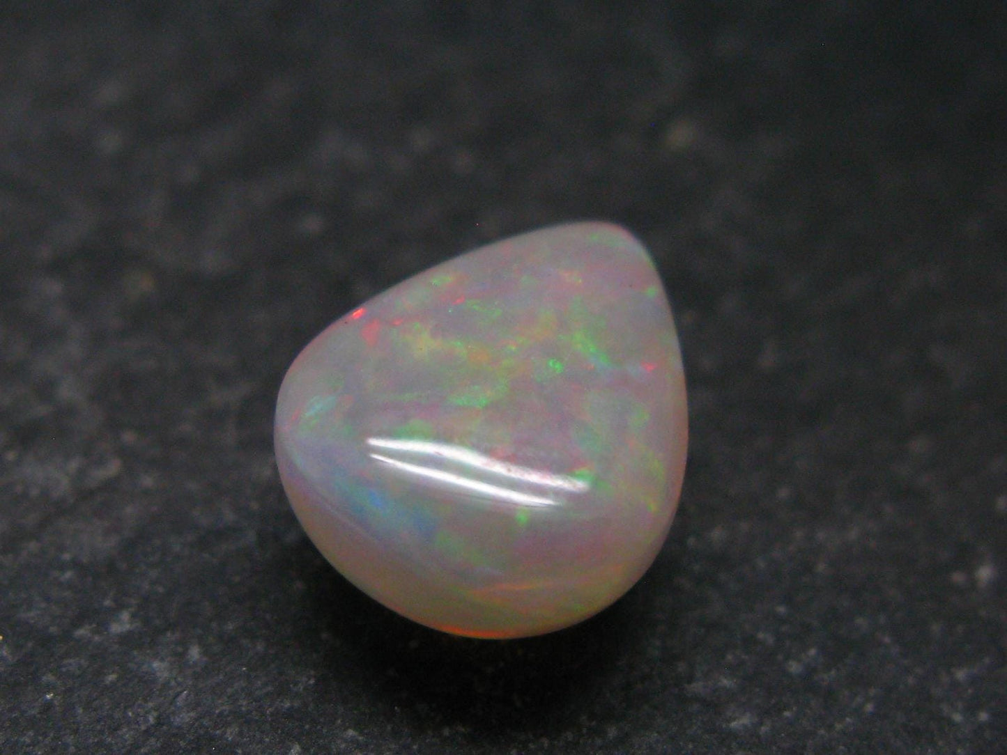 Precious Opal Cabochon From Welo Ethiopia - 3.90 Carats