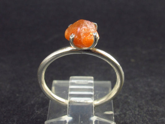 Raw Sunstone 925 Silver Ring From Tanzania - 1.71 Grams - Size 6.25