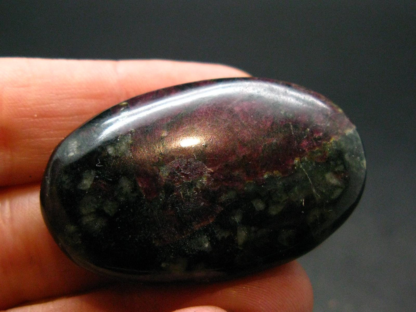 Eudialyte Tumbled Stone From Russia - 1.6" - 20.41 Grams