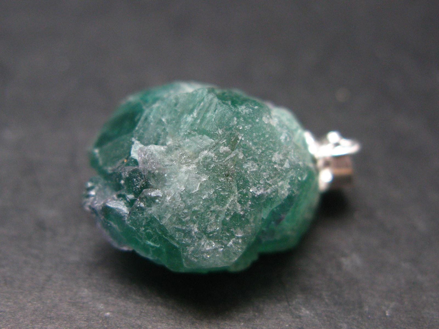 Rare!! Emerald Green Fluorite Crystal Silver Pendant From UK - 5.53 Grams - 0.9"