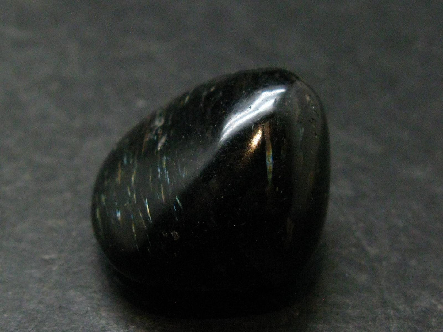 Rare Nuumite Nuummite Tumbled Stone From Greenland - 15.63 Grams - 0.9"