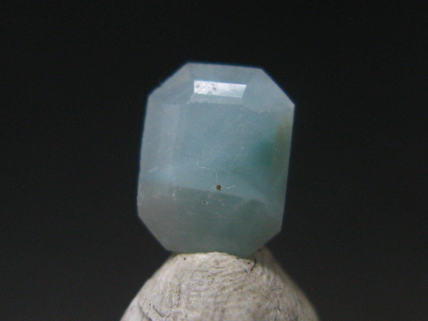 Rare Gem Larimar Cut Stone from Dominican Republic - 1.30 Carats
