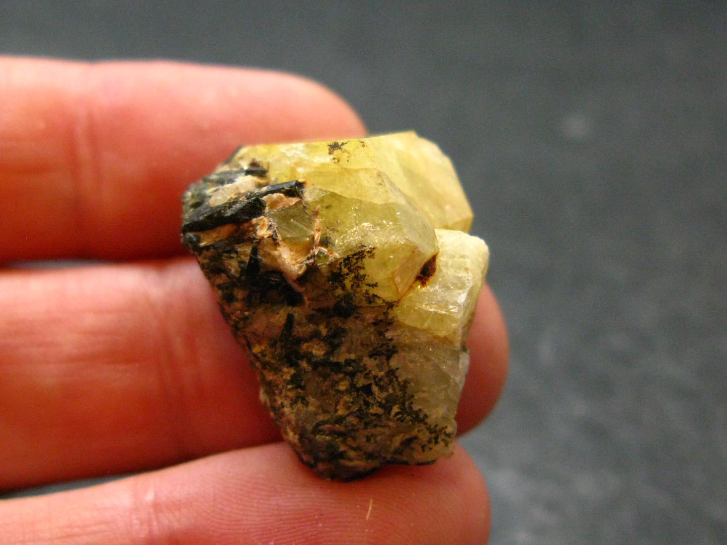 Rhodizite Rhodozite Crystal From Madagascar - 37.20 Carats - 0.9"