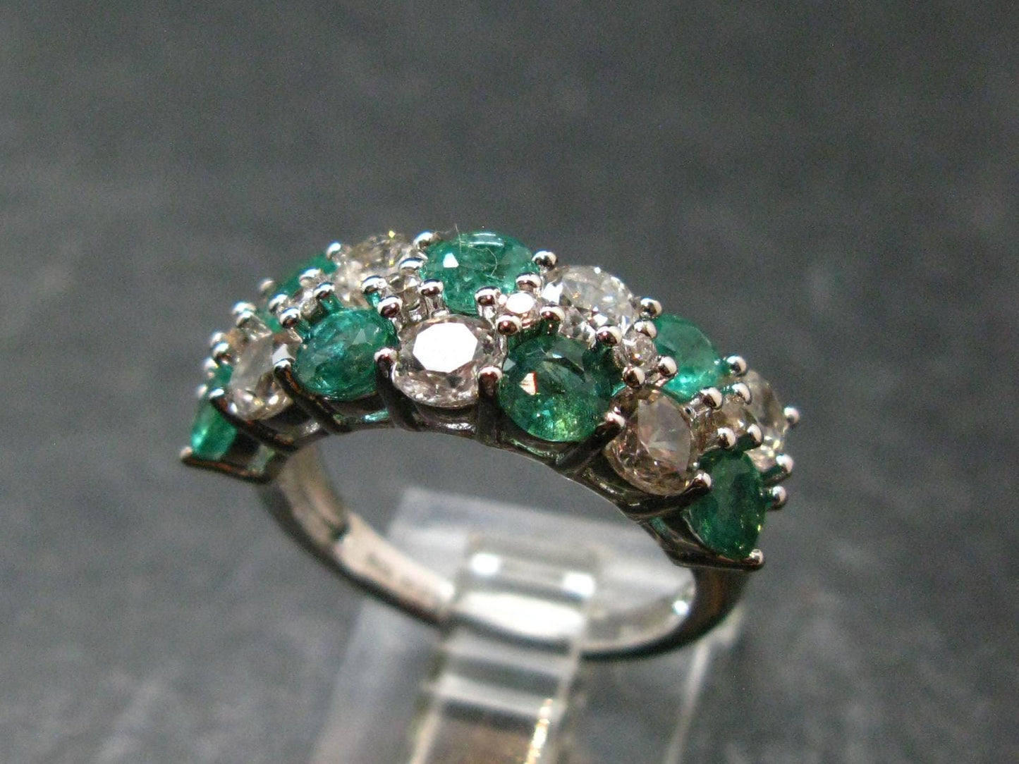 Emerald Faceted Silver Ring from Colombia - 4.92 Grams Total - Size 7