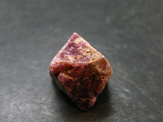 Spinel Crystal From Tanzania - 0.6" - 33.20 Carats