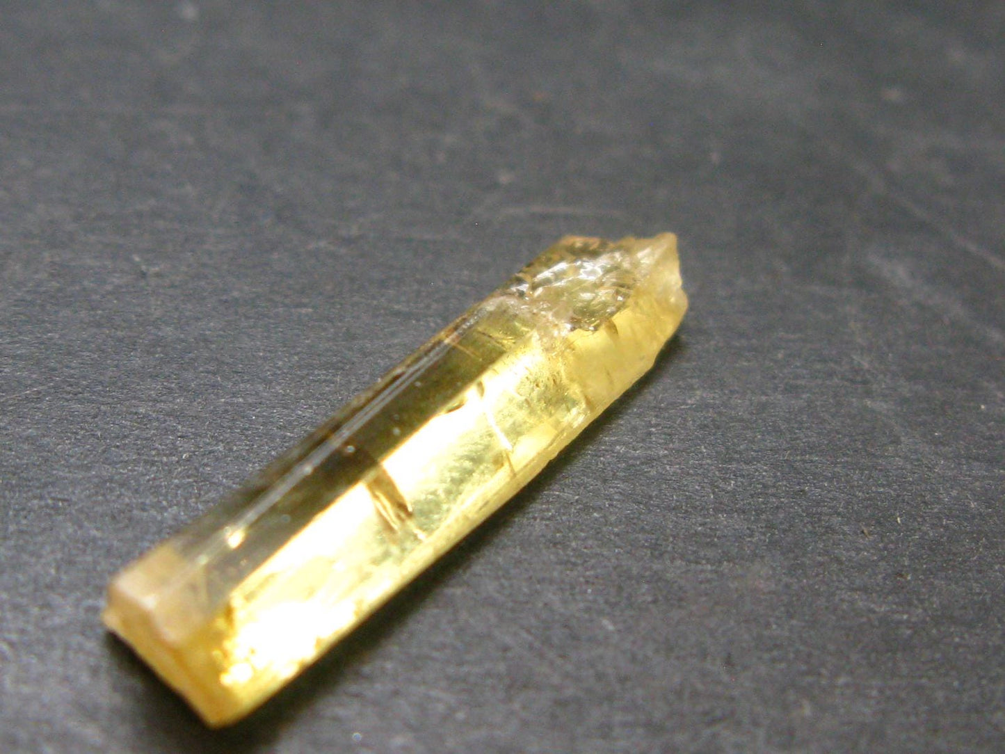 Gem Heliodor Golden Beryl Crystal From Tajikistan - 0.94 Grams - 0.9"