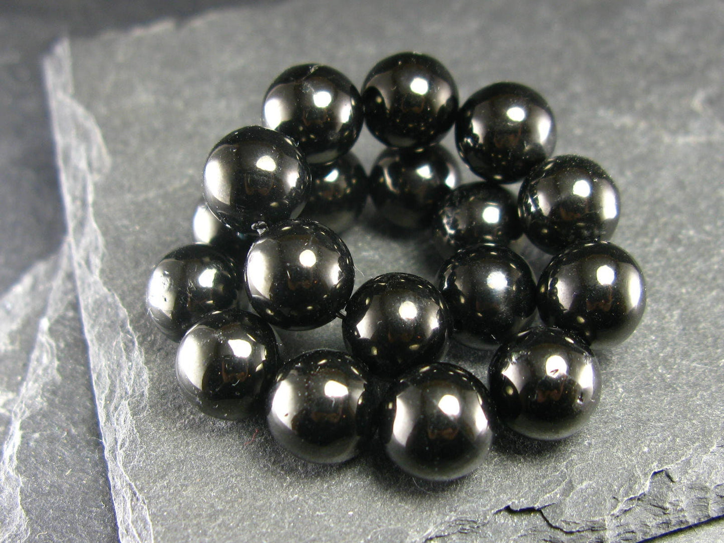 Whitby Jet Genuine Bracelet From UK ~ 7 Inches ~ 10mm Round Beads