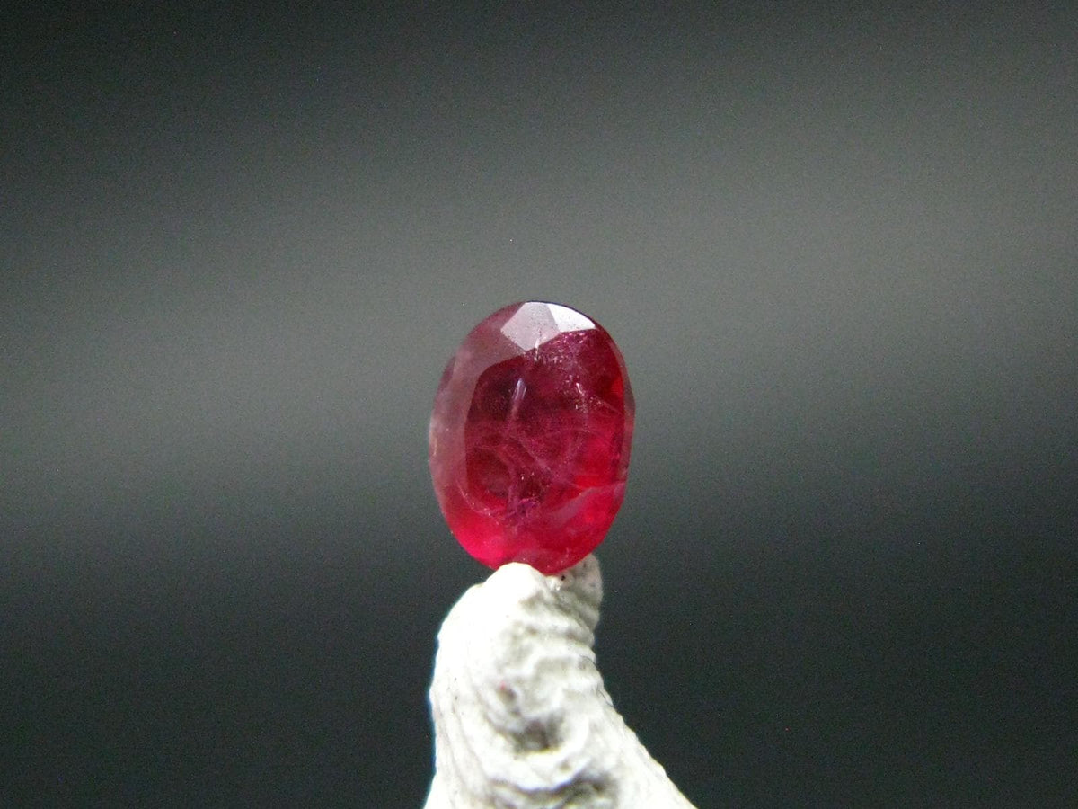 Beautiful Rare Gem Bixbite Red Beryl Emerald Cut Stone From Utah USA - 0.19 Carats - 4.0x3.2mm