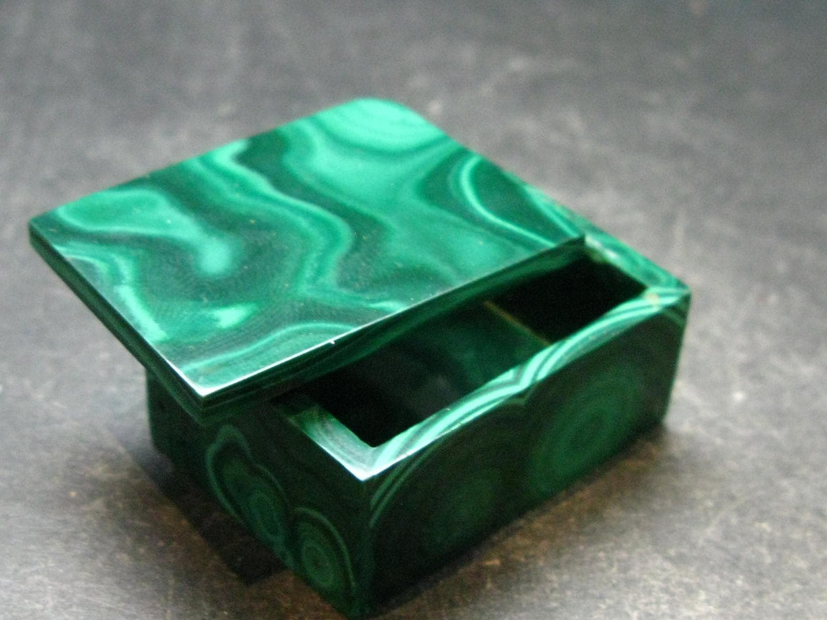 Rich Vibrant Green Malachite Box From Congo - 1.5" - 41.42 Grams