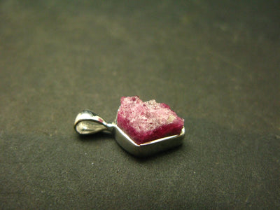 Bixbite Red Emerald Beryl Silver Pendant From Utah USA - 0.6" - 0.89 Grams