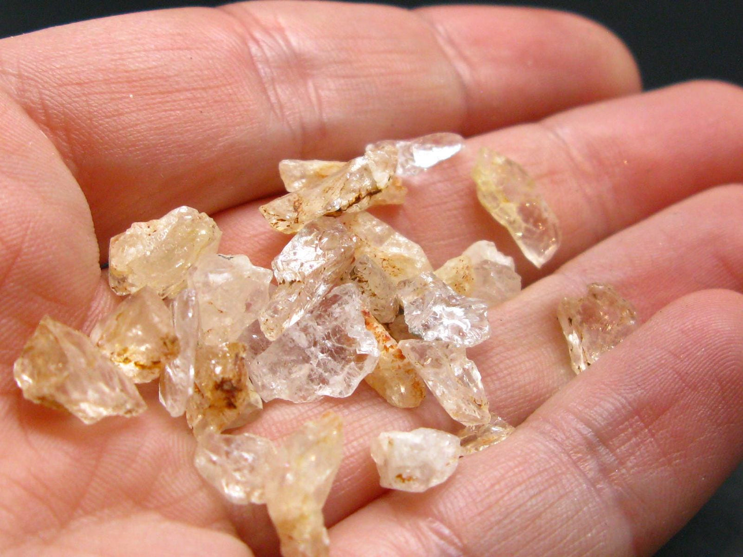 Lot of 25 Phenakite Phenacite Crystals from Nigeria - 27.30 Carats