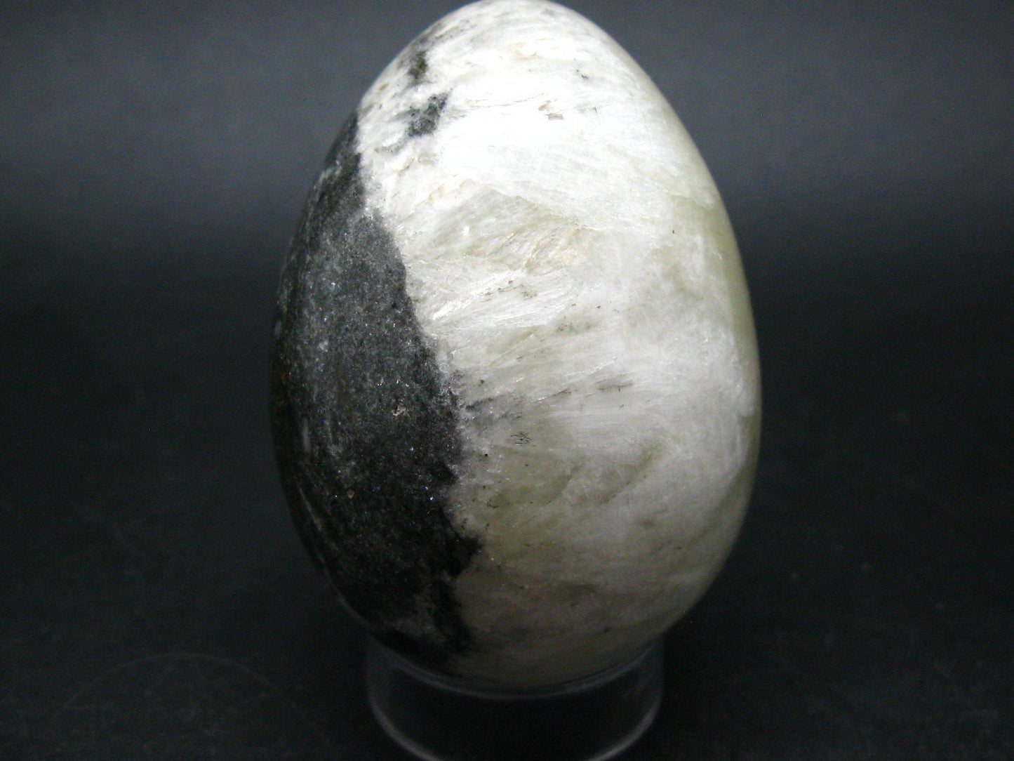 Russian Treasure from the Earth!! Large Rare Scolecite Egg from Russia - 2.8"