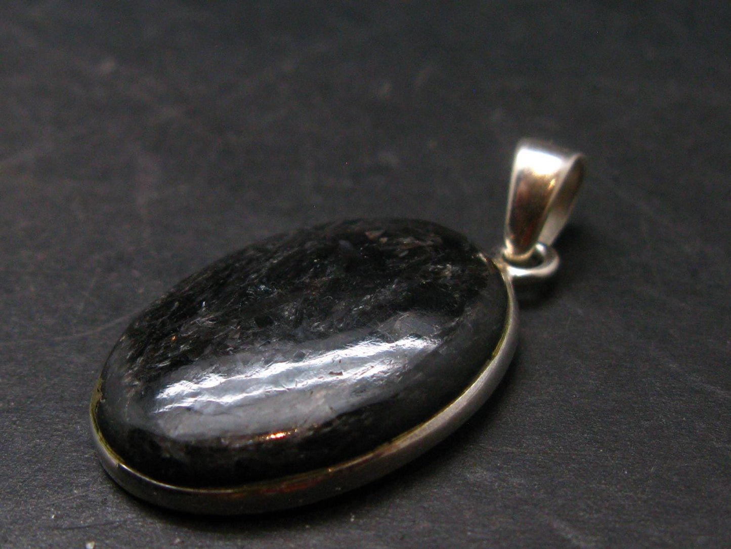 Very Rare Sterling Silver Nuumite Nuummite Pendant From Greenland - 1.4" - 9.3 Grams