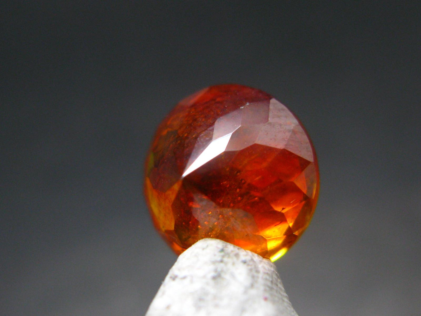 Gem Sphalerite Facetted Cut Stone from Spain - 7.51 Carats