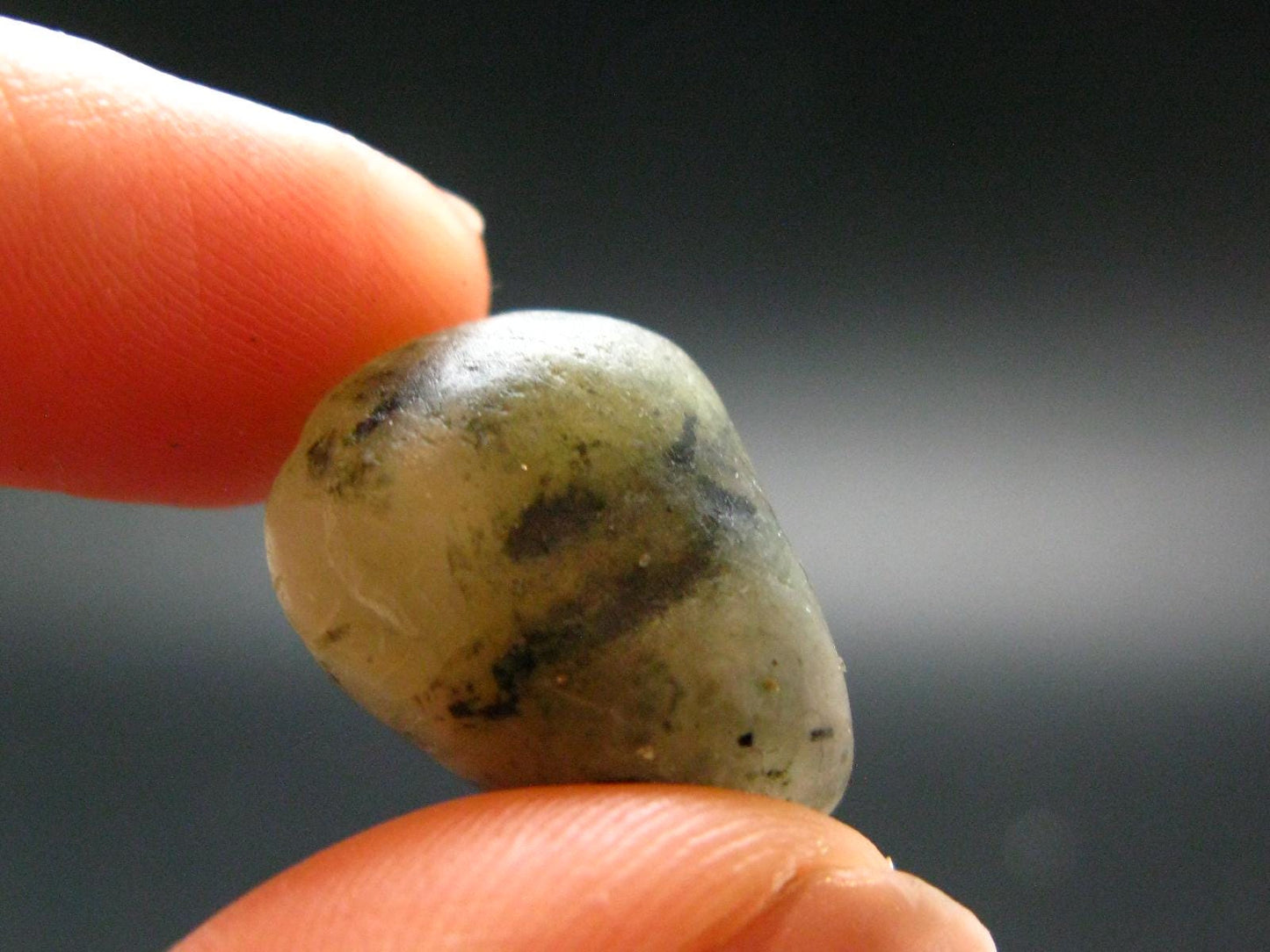 Gem Phenakite Phenacite Tumbled Stone From Russia - 29.05 Carats - 0.8"