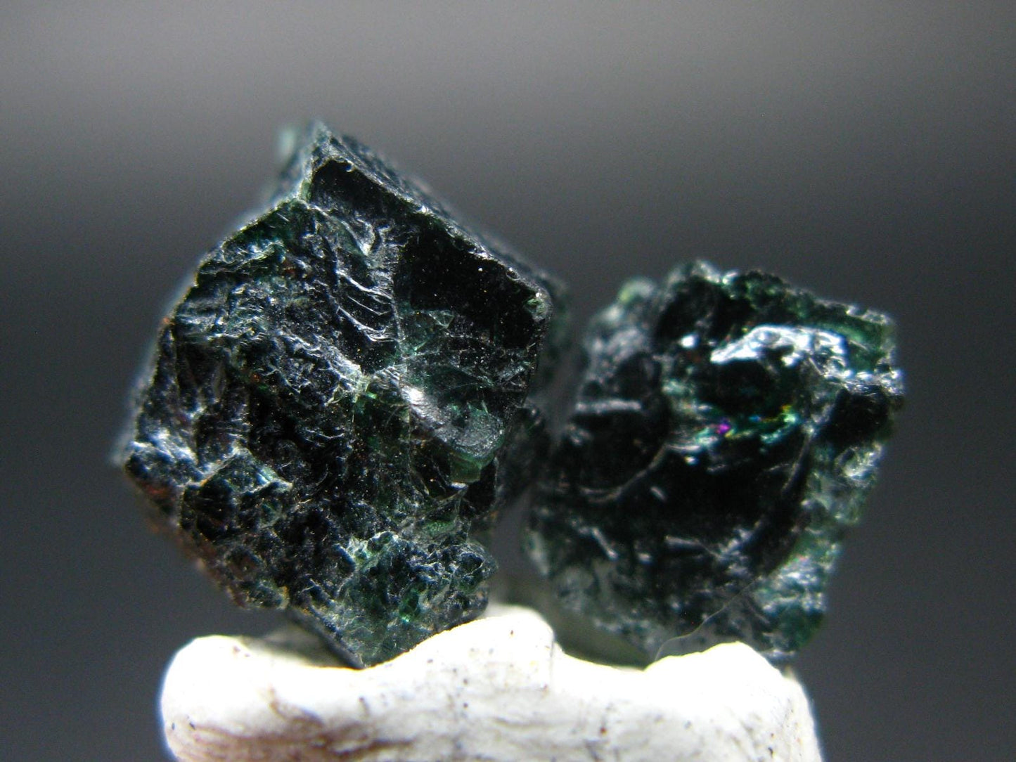 Lot of 10 Greenish Blue Spinel Gahnite Crystals From Australia - 13 Grams