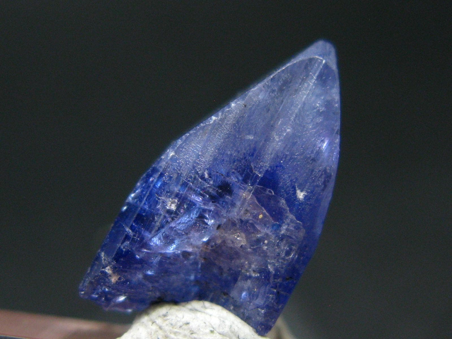 Fine Gem Tanzanite Zoisite Crystal From Tanzania - 8.11 Carats - 0.7"