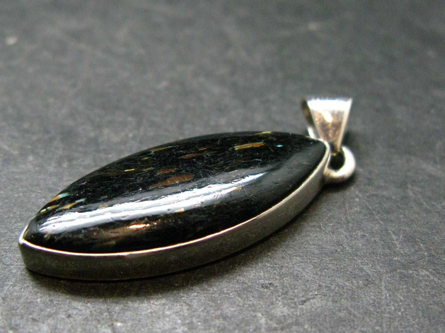 Very Rare Sterling Silver Nuumite Nuummite Pendant From Greenland - 1.6" - 5.79 Grams