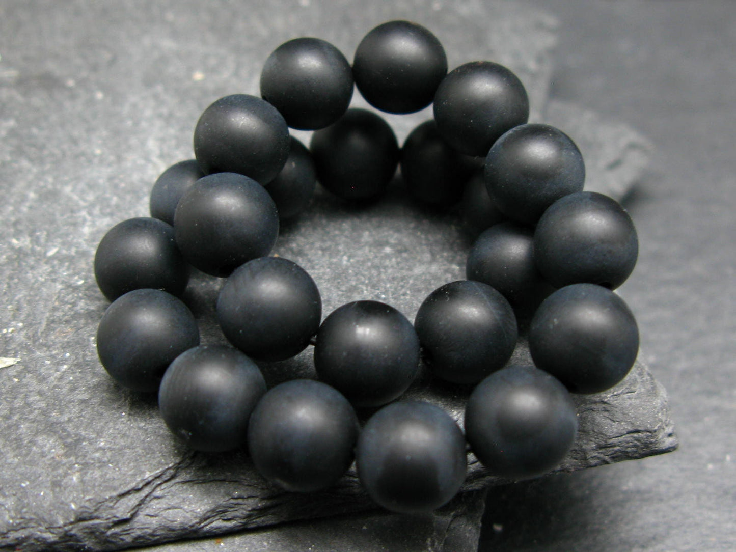 Shamanite Shammanite Genuine Bracelet ~ 7 Inches ~ 8mm Round Beads
