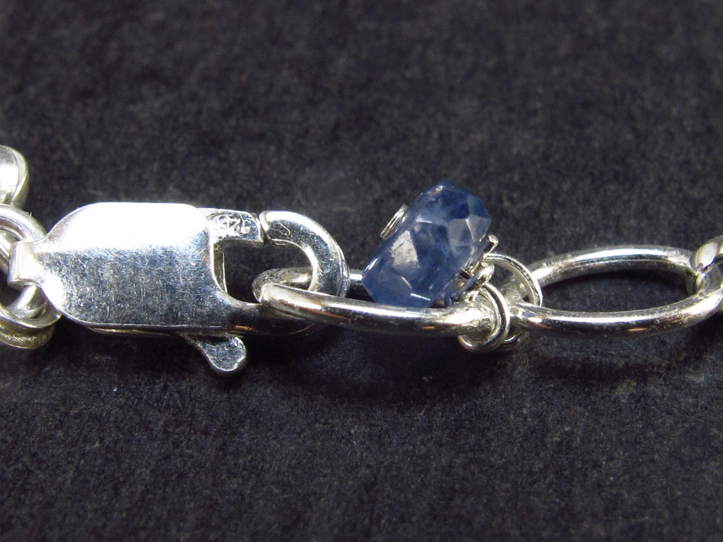 Lightweight Sparkly Faceted Sapphire and White Topaz Gemstone Tiny Beads Necklace - 19" - 8.1 Grams