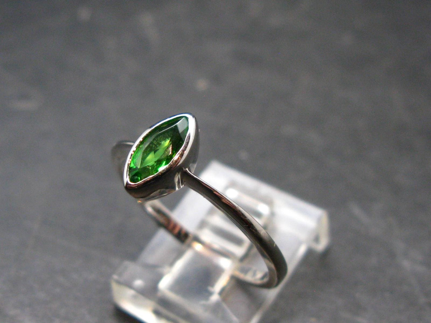 Helenite Gaia Stone Gem Sterling Silver Ring From Washington - Size 9 - 0.50 Carats