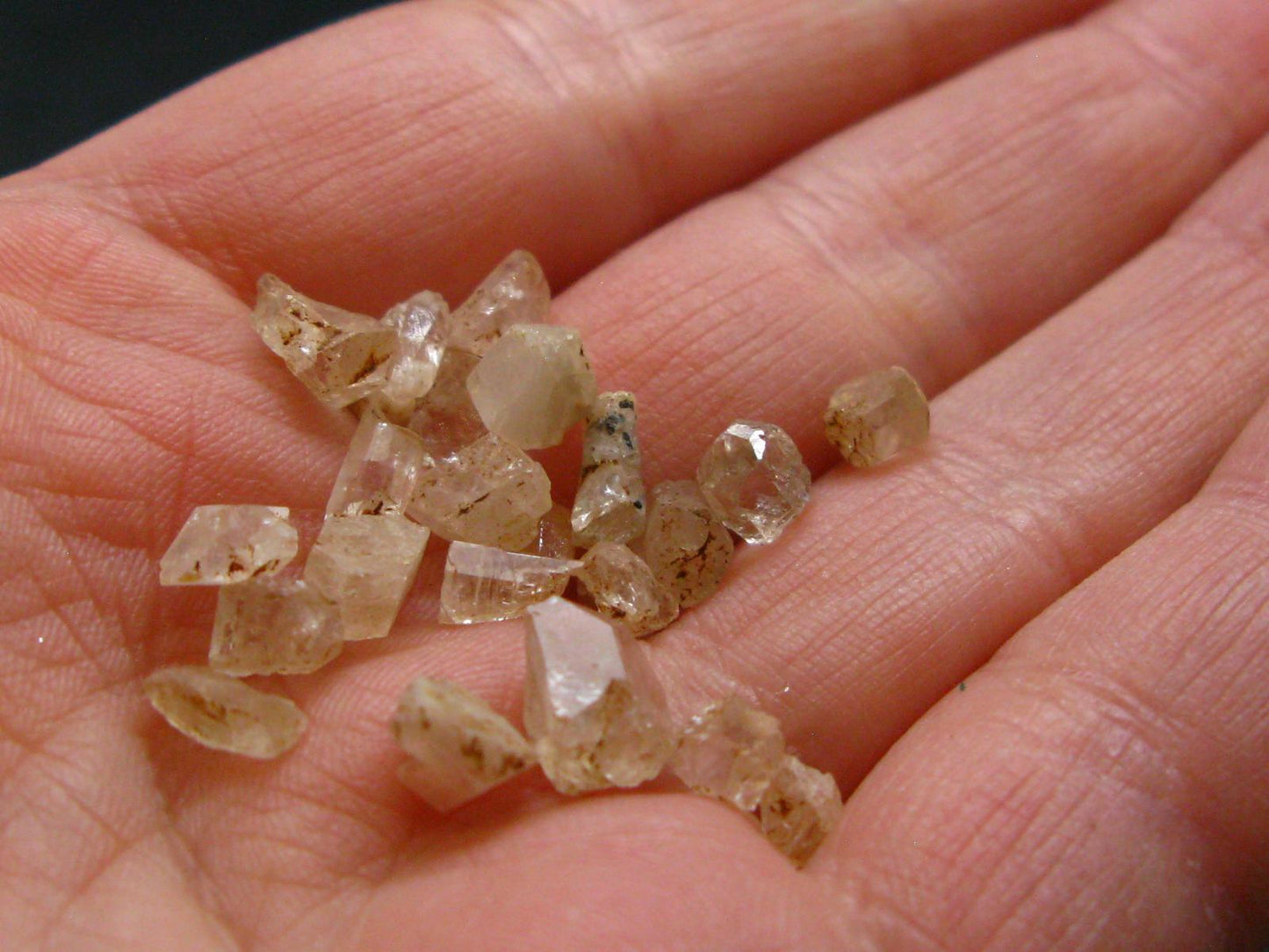 Lot of 25 Terminated Phenakite Phenacite Gem Crystals from Mogok Burma / Myanmar 12.88 Carats