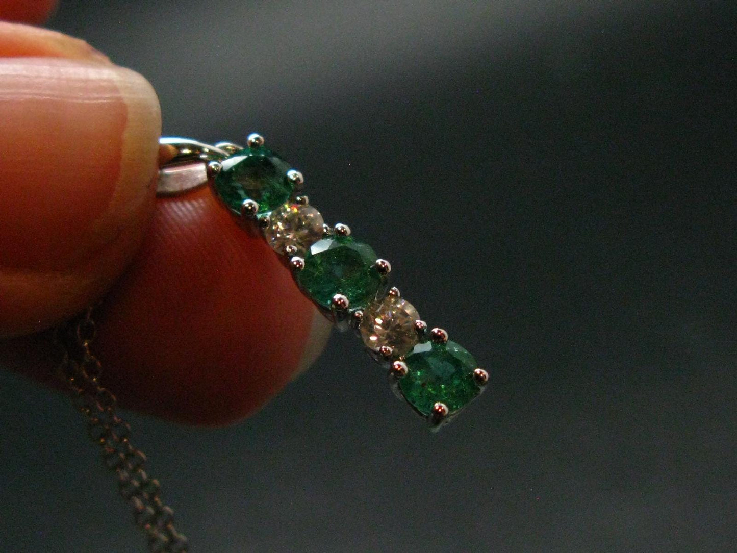 Emerald Silver Pendant W/Chain From Colombia - 2.49 Grams Total