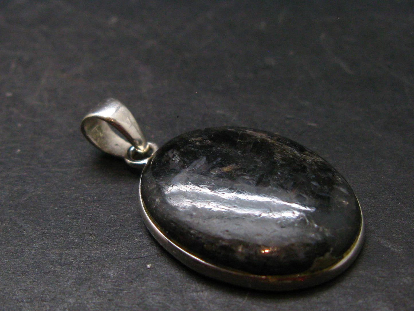 Very Rare Sterling Silver Nuumite Nuummite Pendant From Greenland - 1.4" - 9.3 Grams