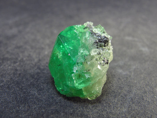 Gem Tsavorite Tsavolite Garnet Crystal From Tanzania - 29.8 Carats - 0.8"