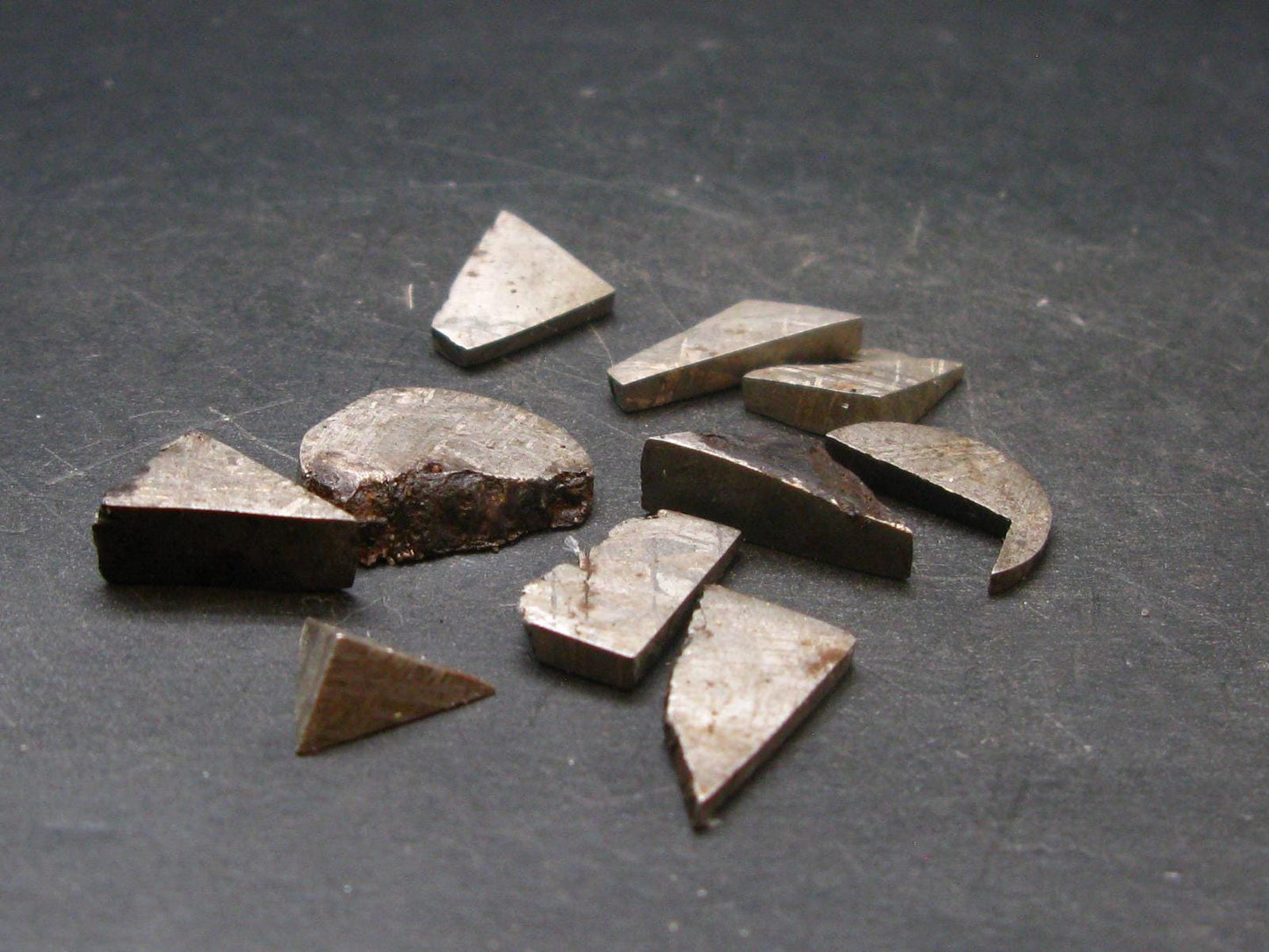 Lot of 10 Gibeon Meteorite Pieces From Namibia - 22.26 Grams