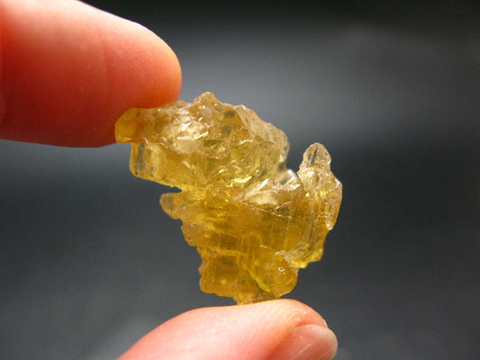 Etched Heliodor (Yellow Beryl) Crystal from Brazil - 32.85 Carats - 1.2"