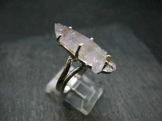 Vera Cruz Amethyst Silver Ring From Mexico - Size 9 - 5.0 Grams