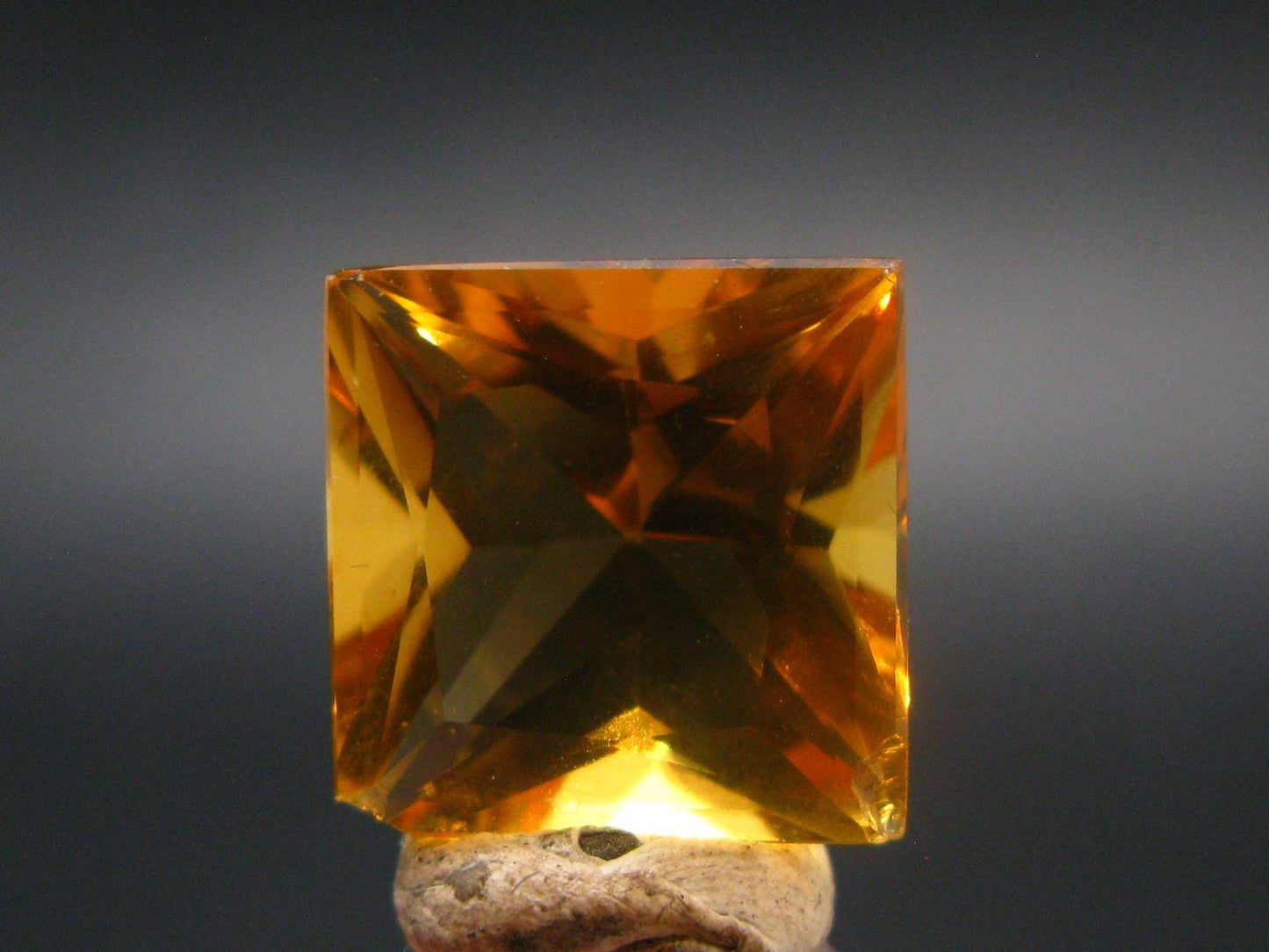 Stone of Success!! Genuine Intense Yellow Citrine Cut Stone From Brazil - 0.6" - 16.6 Carats
