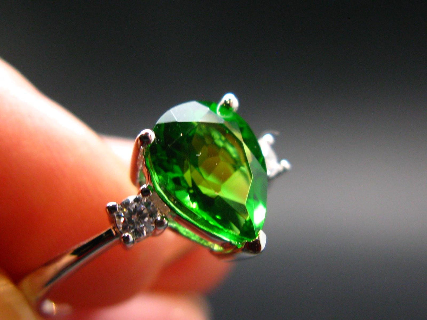 Helenite Gaia Stone Gem Sterling Silver Ring From Washington - Size 6.75 - 2.0 Carats
