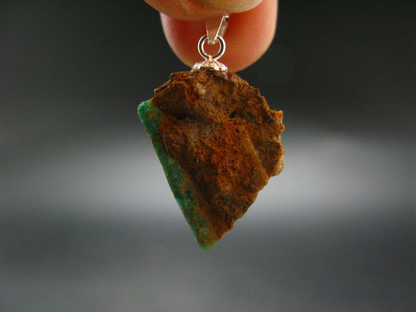 Emerald Beryl Silver Pendant from Afghanistan - 1.1" - 2.28 Grams