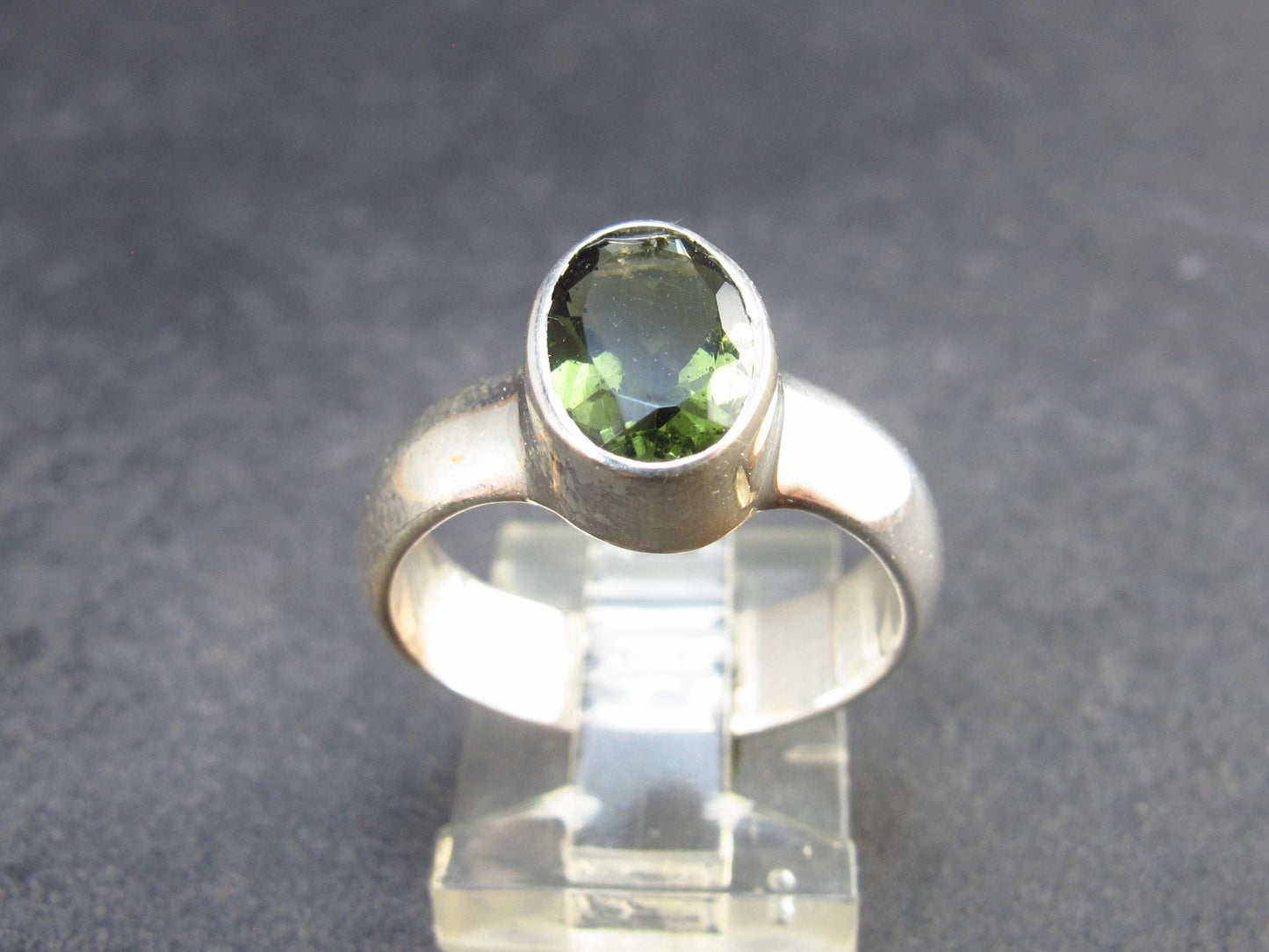 Moldavite Tektite Facetted Silver Ring from Czech Republic - Size 8 - 5.20 Grams