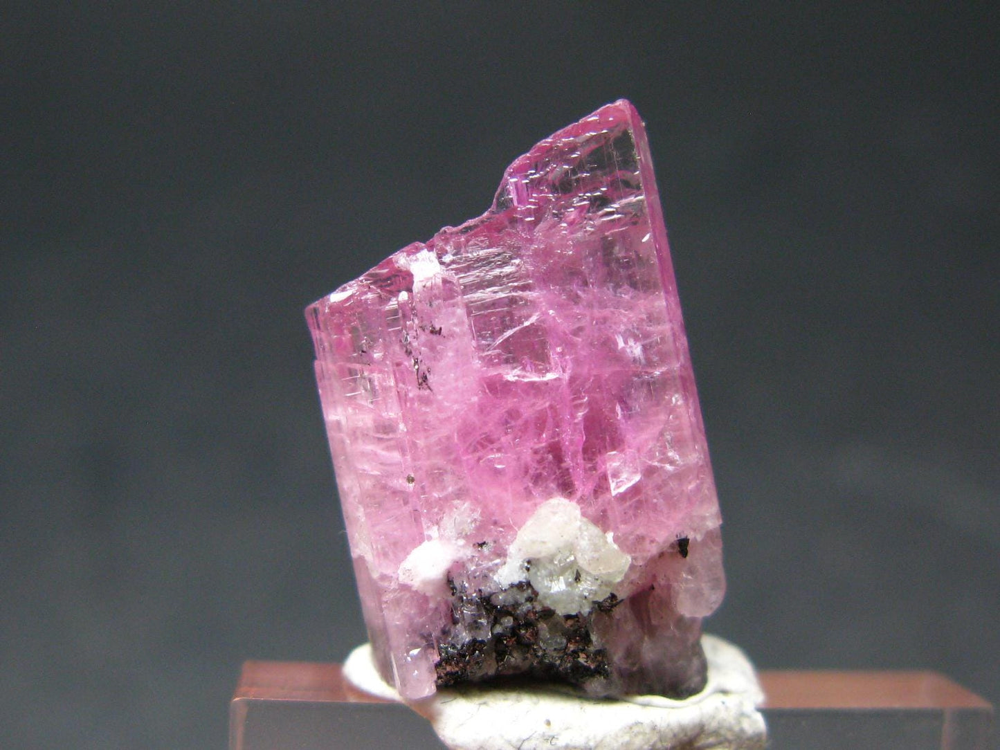 Tanzanite Gem Untreated Pink Crystal From Tanzania - 16.25 Carats - 0.8"