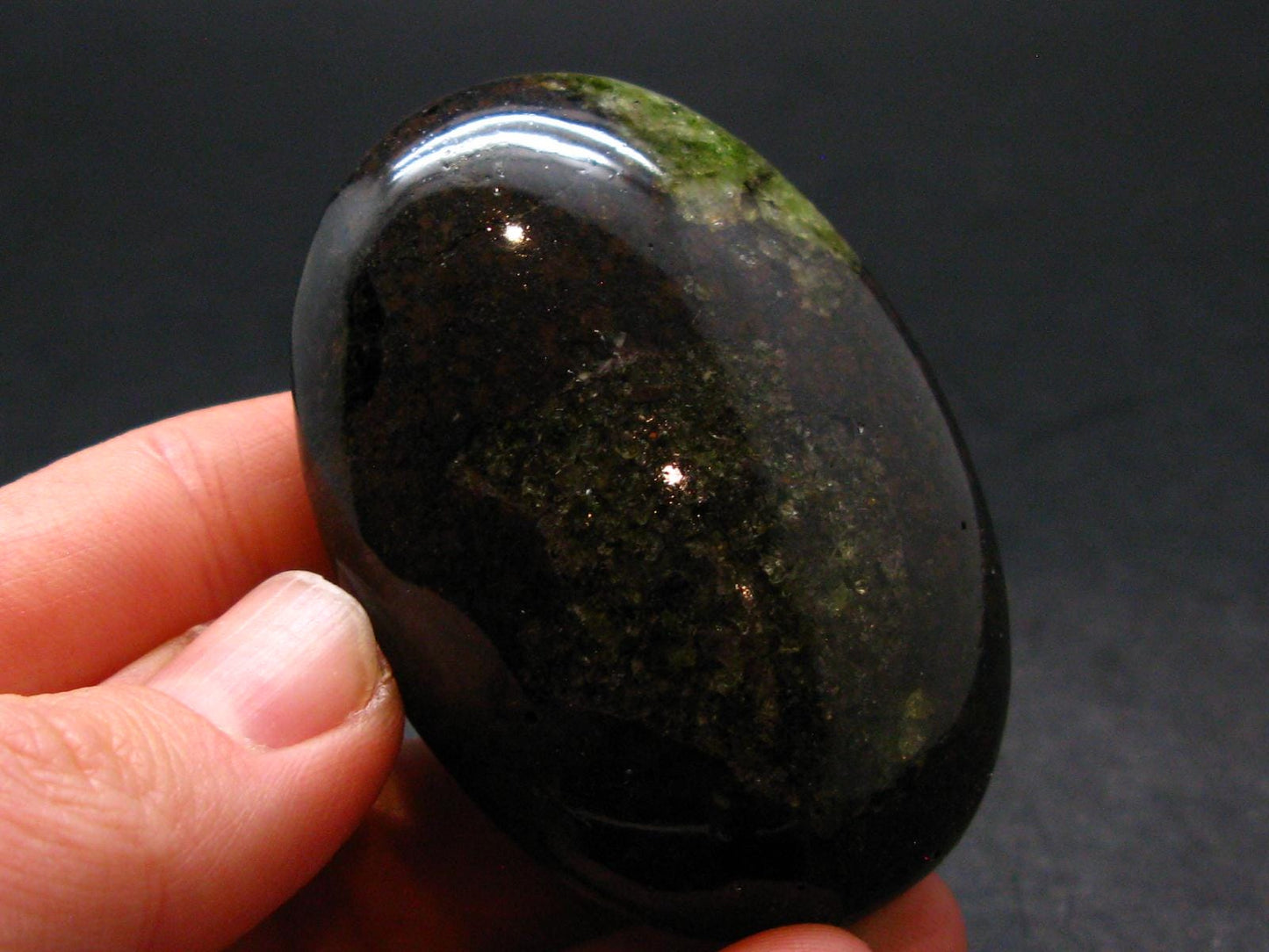 Peridot Olivine Tumbled Stone from Arizona, USA - 2.1" - 63.13 Grams