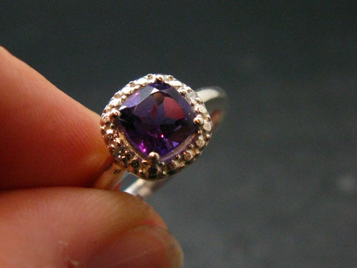Siberian Amethyst!! Natural Faceted Rich Purple Amethyst 925 Silver Ring with CZ - 2.52 Grams - Size 8