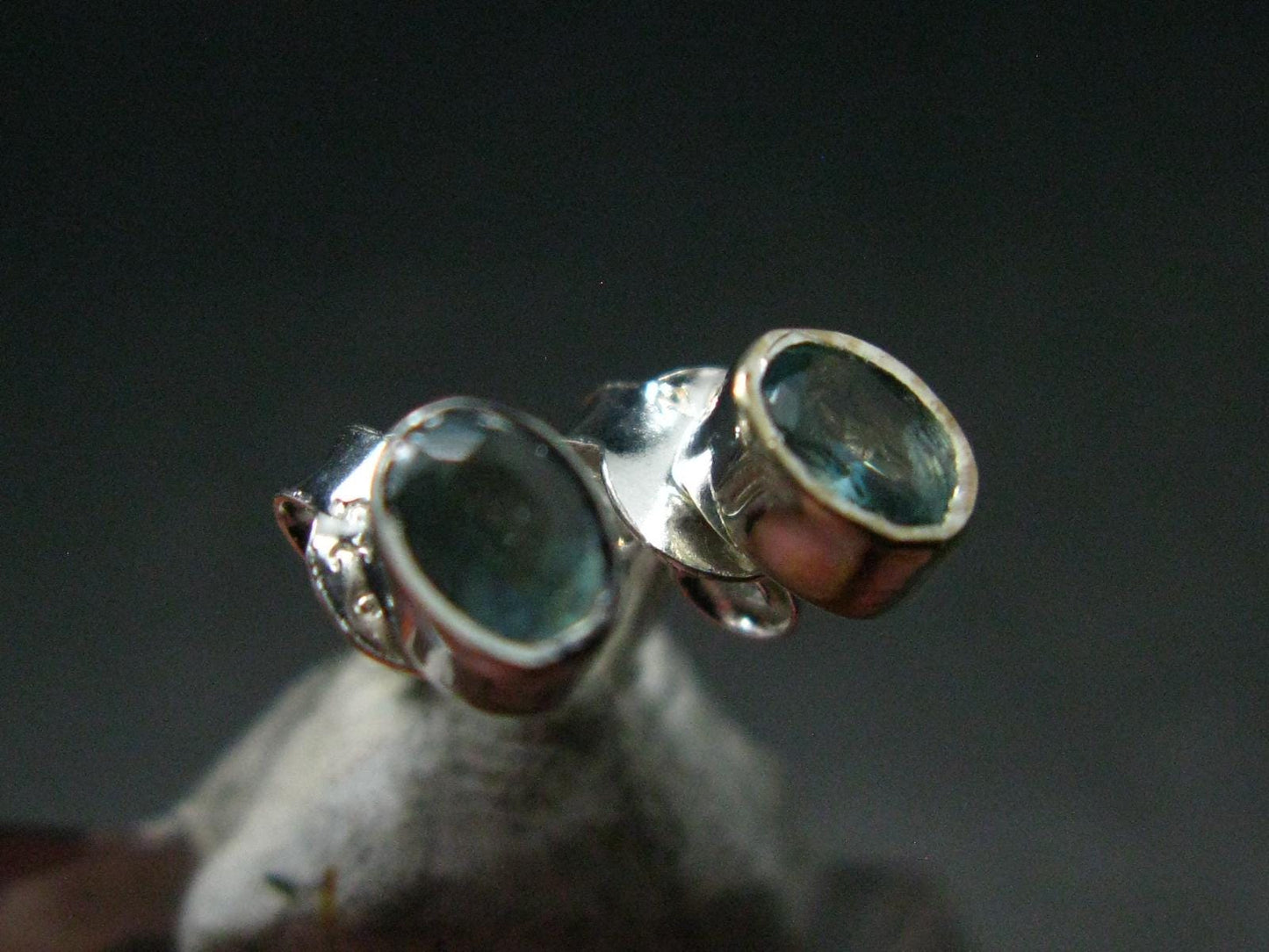 Alexandrite Gem Silver Stud Earrings From Russia - 0.86 Grams