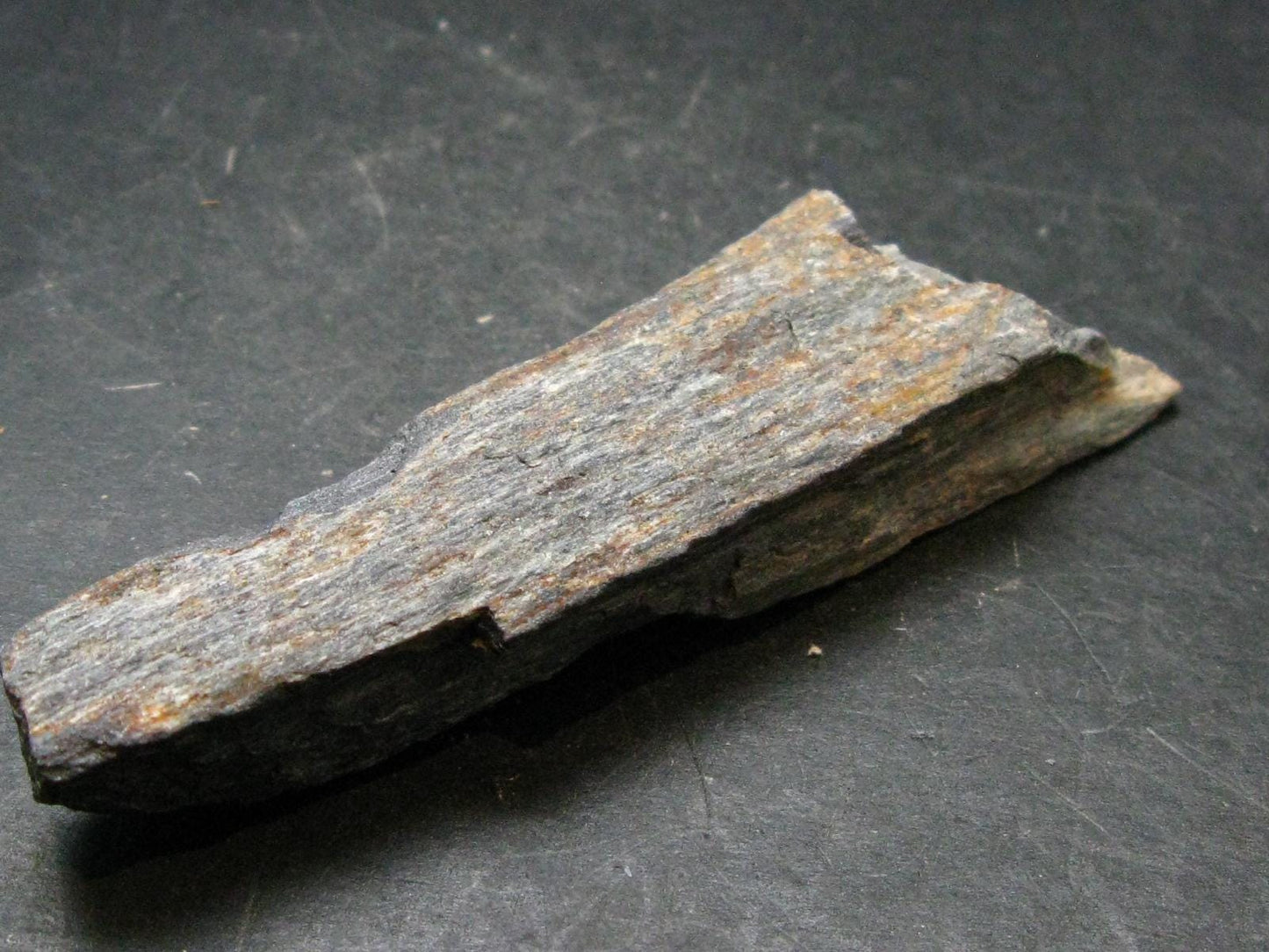 Rare ISUA Stone Raw Piece from Greenland - 3.4" - 41.91 Grams