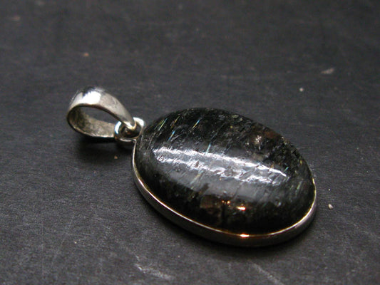 Very Rare Sterling Silver Nuumite Nuummite Pendant From Greenland - 1.3" - 7.1 Grams