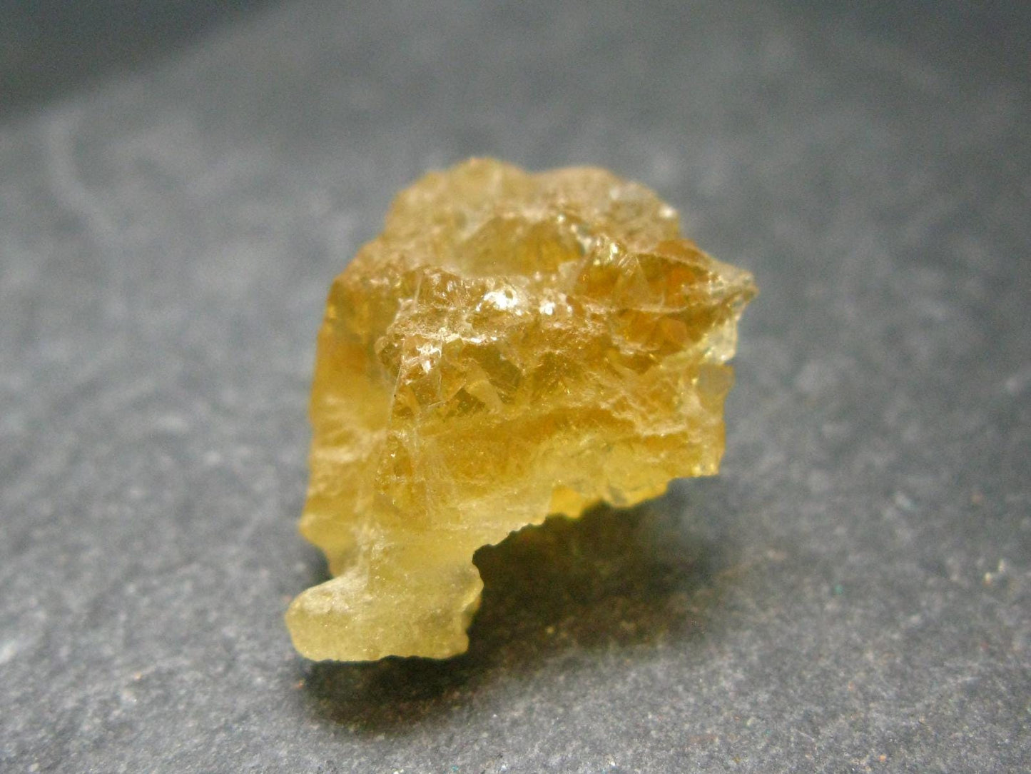 Etched Heliodor (Yellow Beryl) Crystal from Brazil - 25.70 Carats - 0.9"