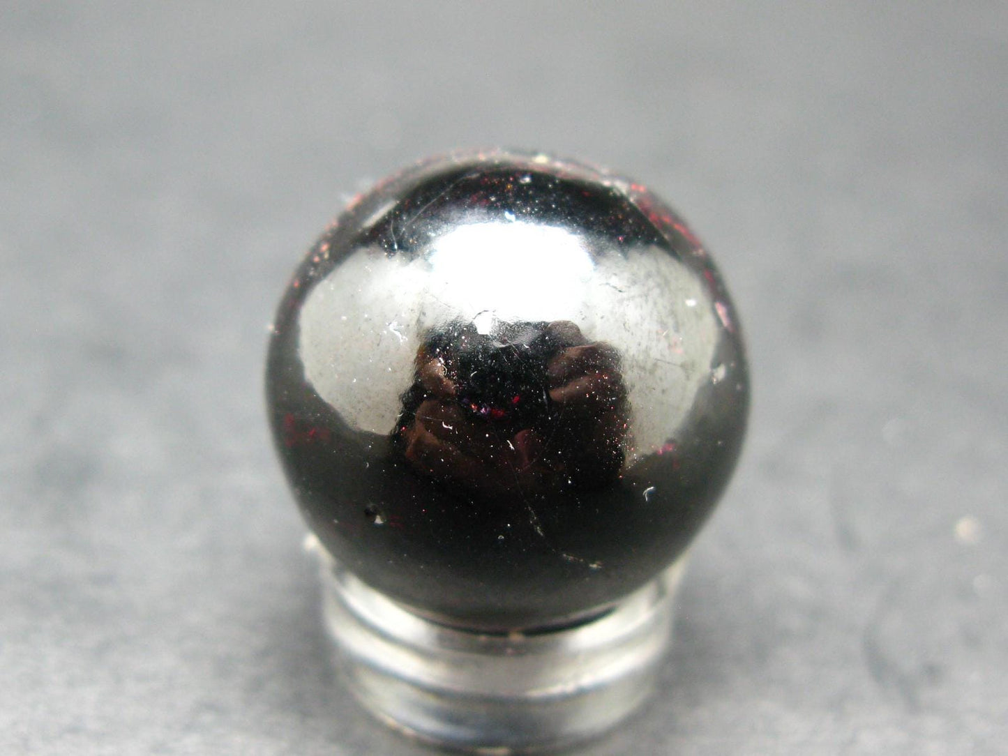 Red Gem Garnet Almandine Sphere Ball From India - 17.82 Grams - 0.8"