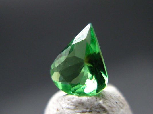 Gem Tsavorite Tsavolite Garnet Cut Stone From Tanzania - 0.40 Carats