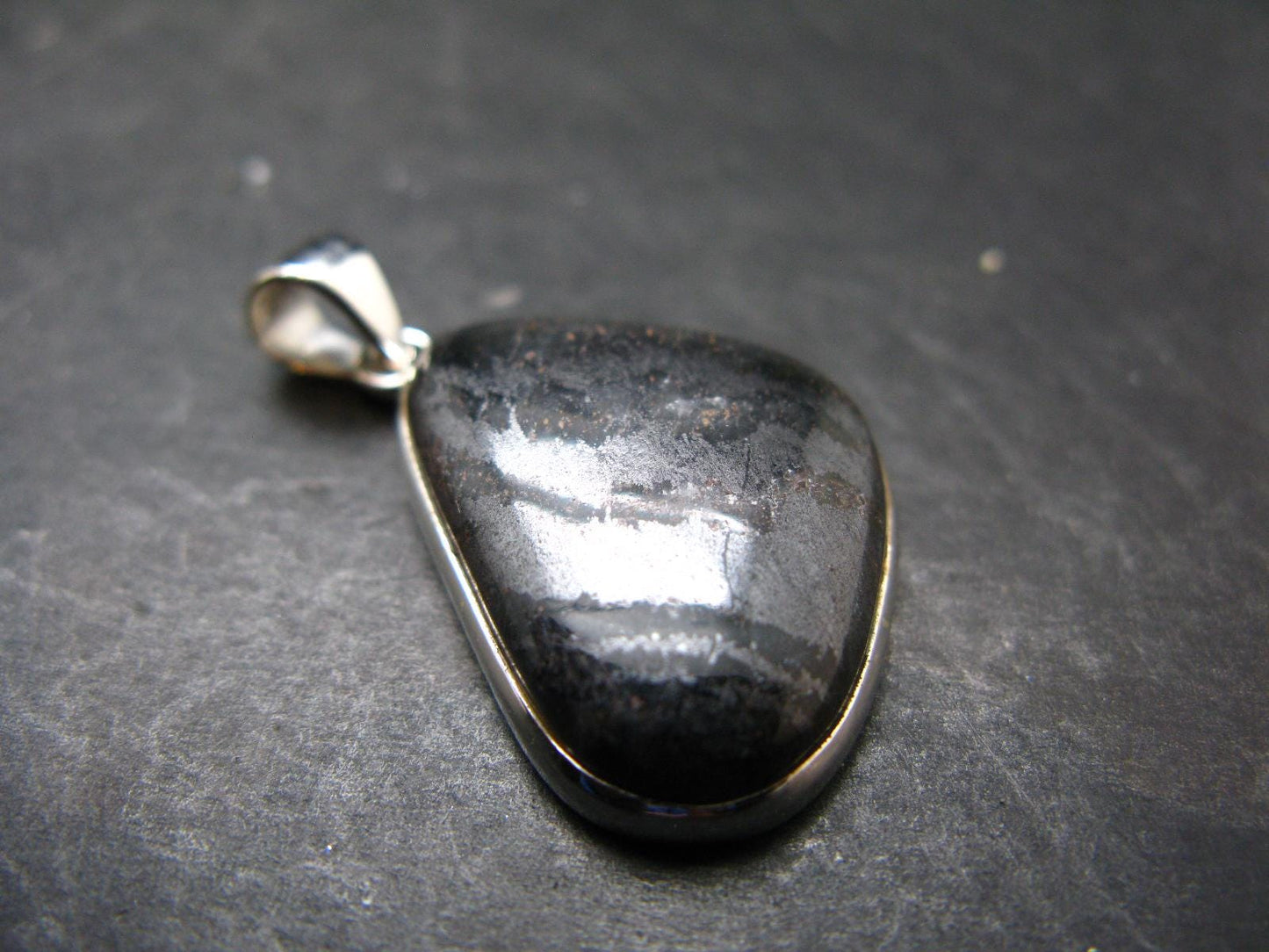 Rare ISUA Stone Silver Pendant From Greenland - 1.5" - 7.91 Grams