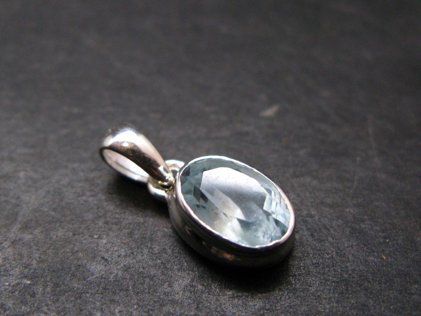 Stunning Genuine Faceted Aquamarine Gem Sterling Silver Pendant From Brazil - 0.7"